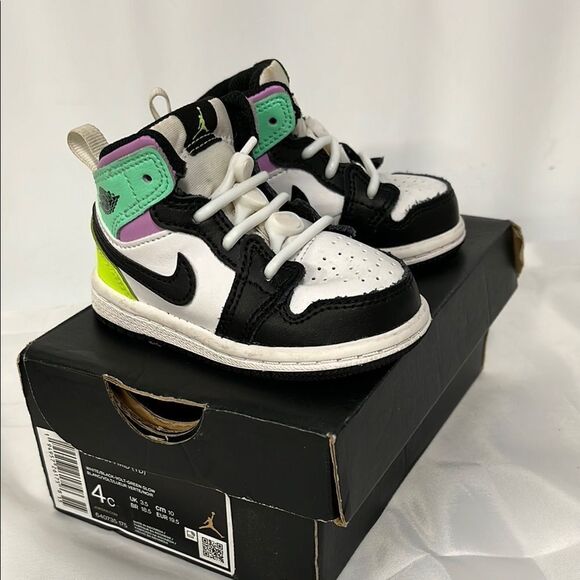 JORDAN 1 MID LITTLE KID SNEAKERS FTL-03-044 - Picture 1 of 8